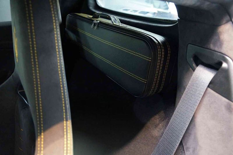 Roadsterbag luggage set Maserati MC20 Interior (Rear-Shelf) (1-pcs)