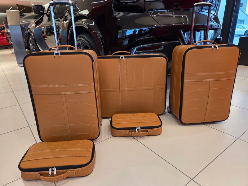Roadsterbag luggage set Ferrari Purosangue Sabbia Leather (5-pcs)