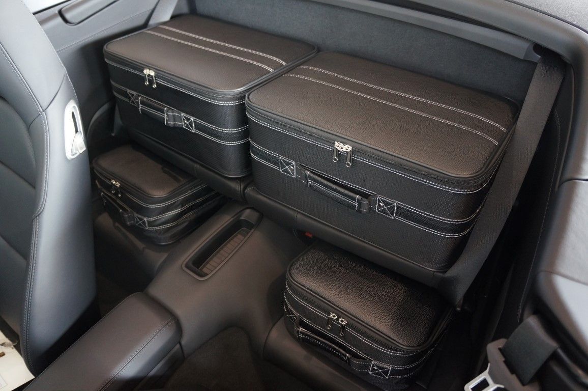 Roadsterbag luggage set Porsche 996 rear seat (partial leather) Roadsterbag luggage set Porsche 996 rear seat (partial leather)