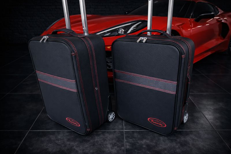 Roadsterbag luggage set Chevrolet Corvette C8 Rear Trunk (only US-models) + Red stitching + Carbon striping