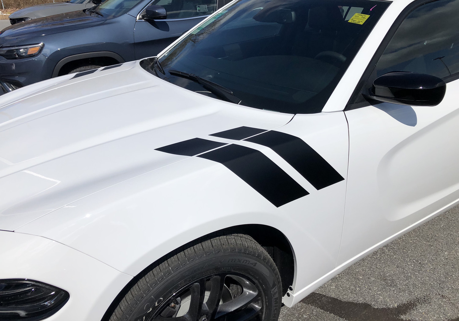 2006 - Up Dodge Charger Hood to Fender Stripes