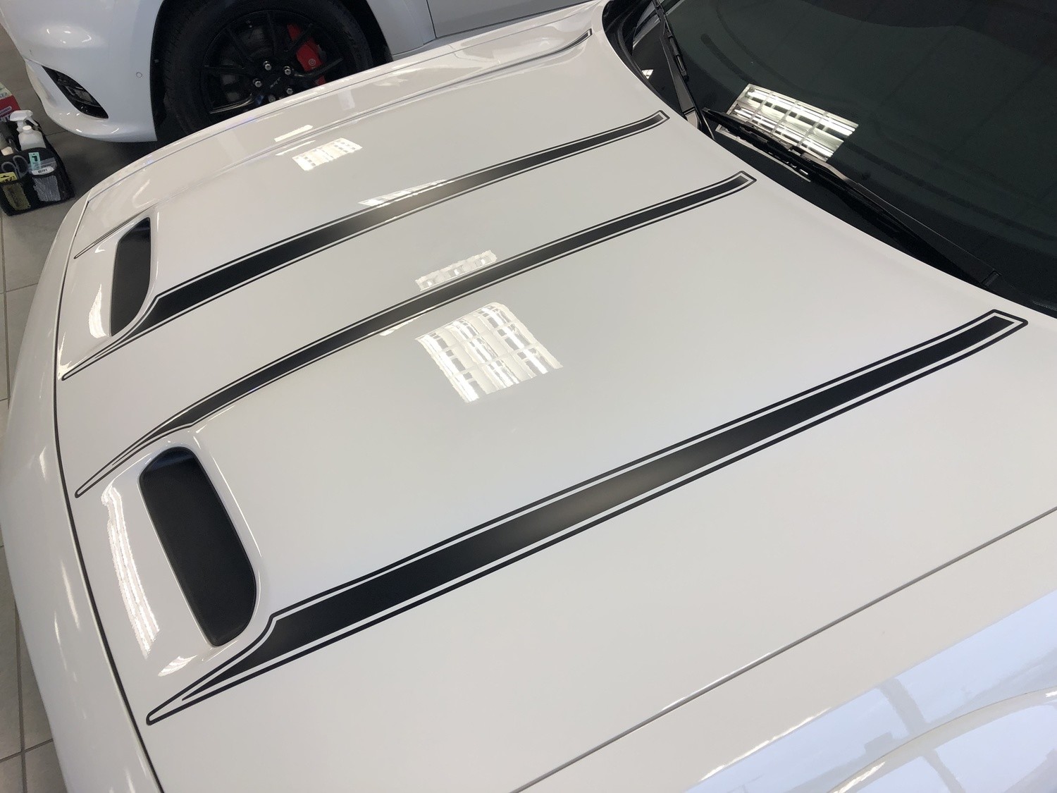 2019 - Up Dodge Challenger SRT Hellcat Dual Scoop Hood Spear Graphics (Inner and Outer 4 Pc Kit)