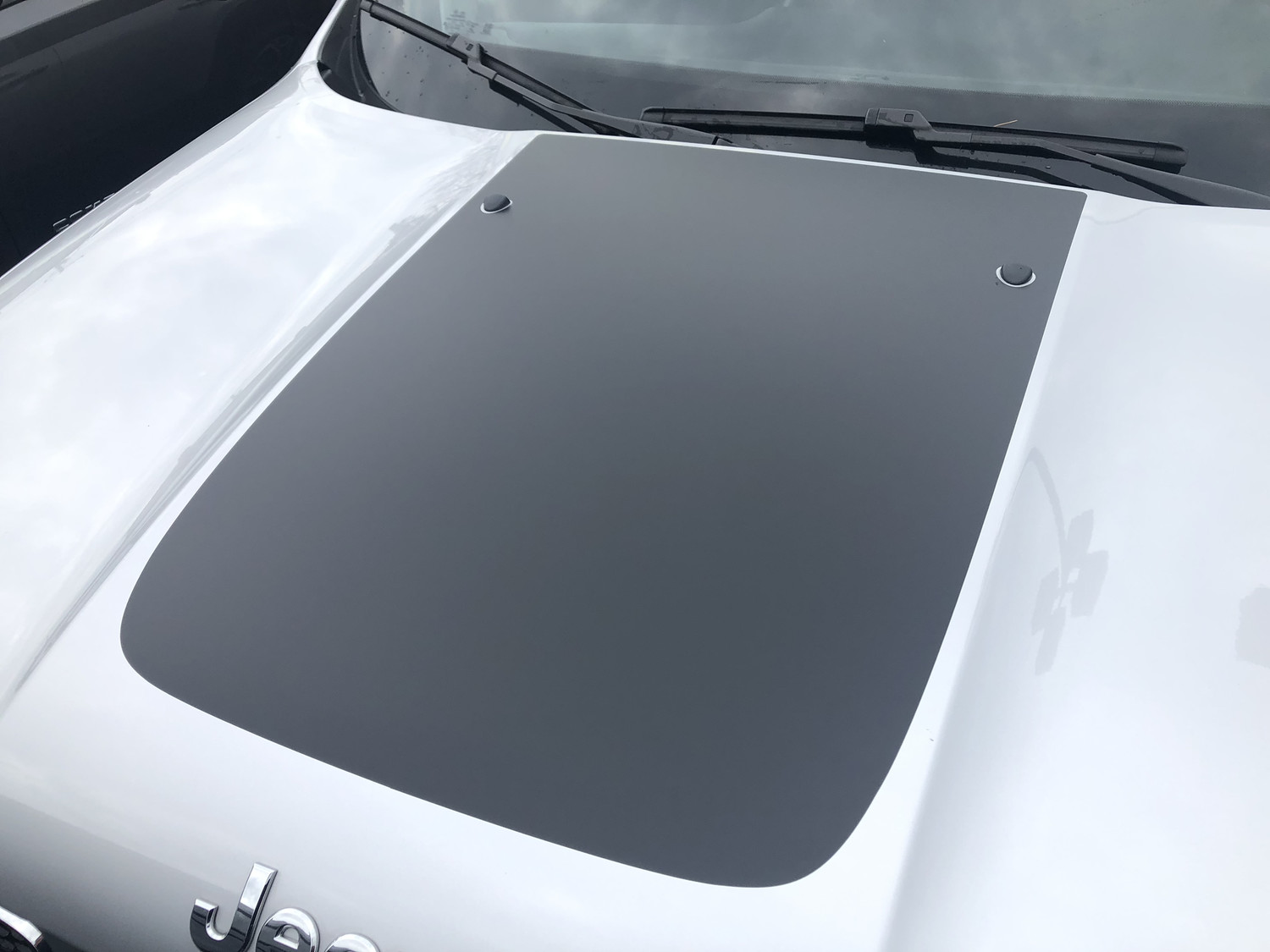 2014 - 2019 Jeep Renegade Hood Blackout Graphics