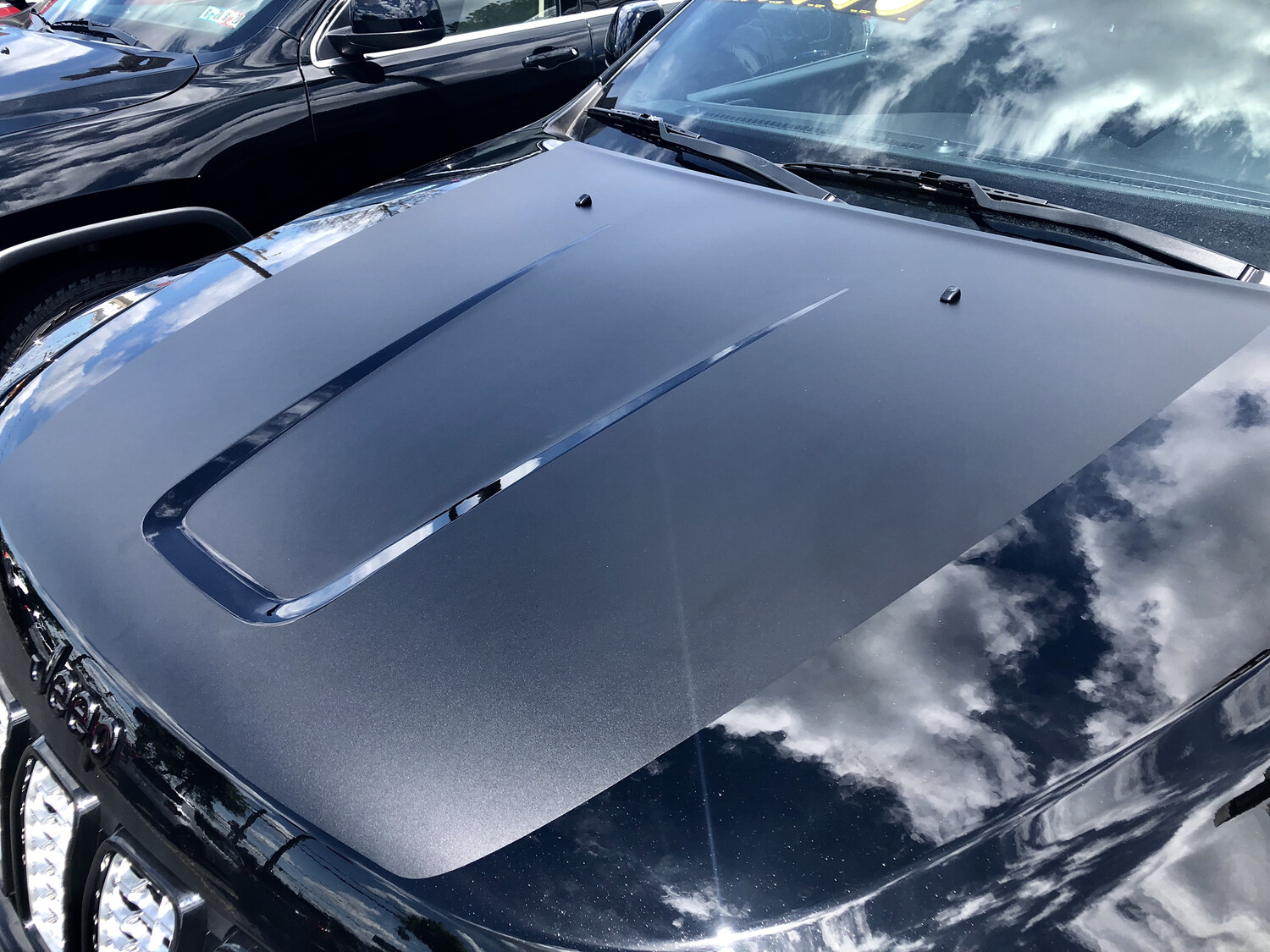 2011 - Up Jeep Grand Cherokee Trailhawk Style Hood Blackout Graphics