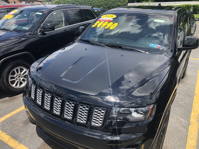 2011 - Up Jeep Grand Cherokee Trailhawk Style Hood Blackout Graphics