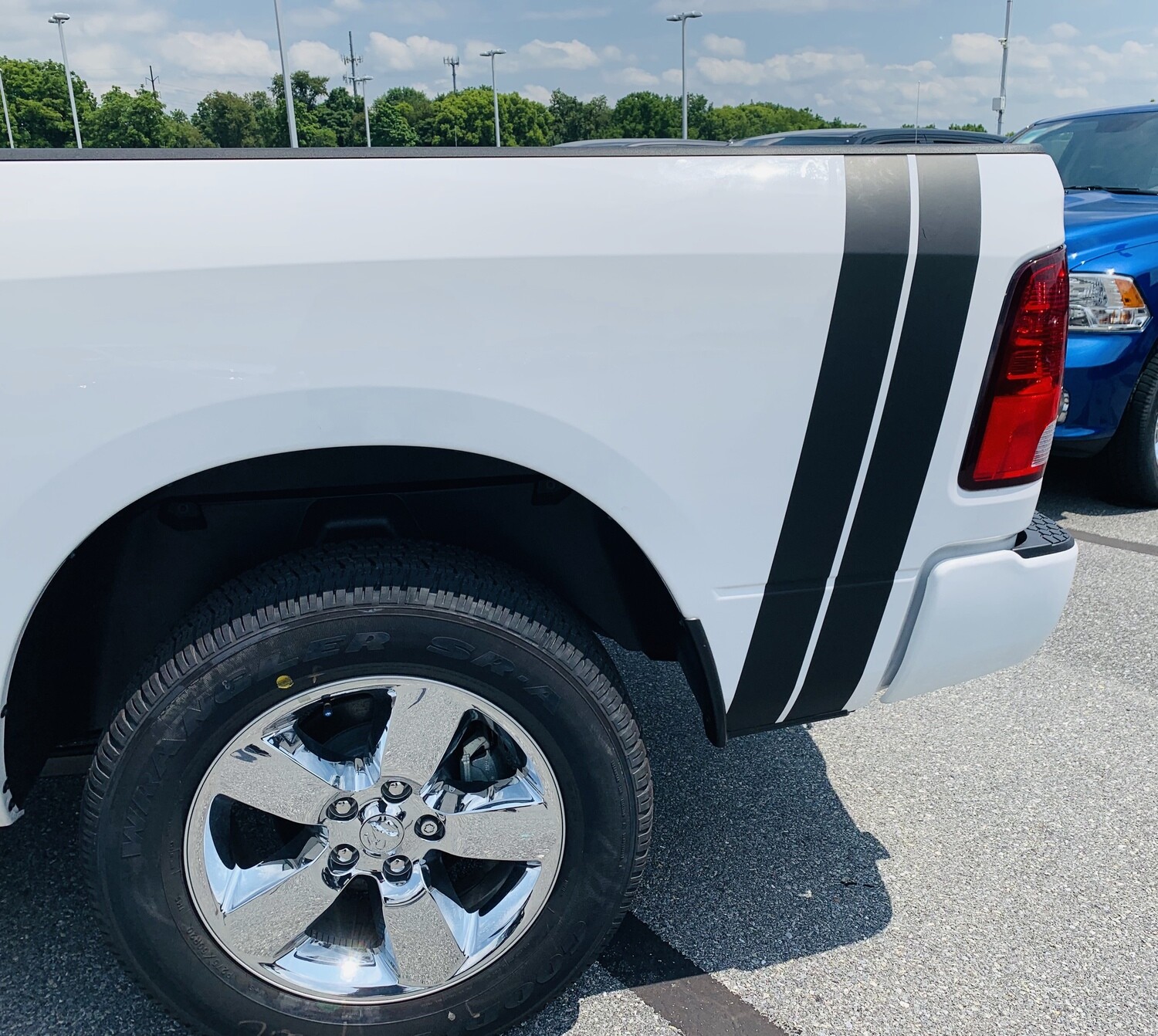 2009 - 2021 Classic Dodge Ram Bedside Tail Bumblebee Stripes