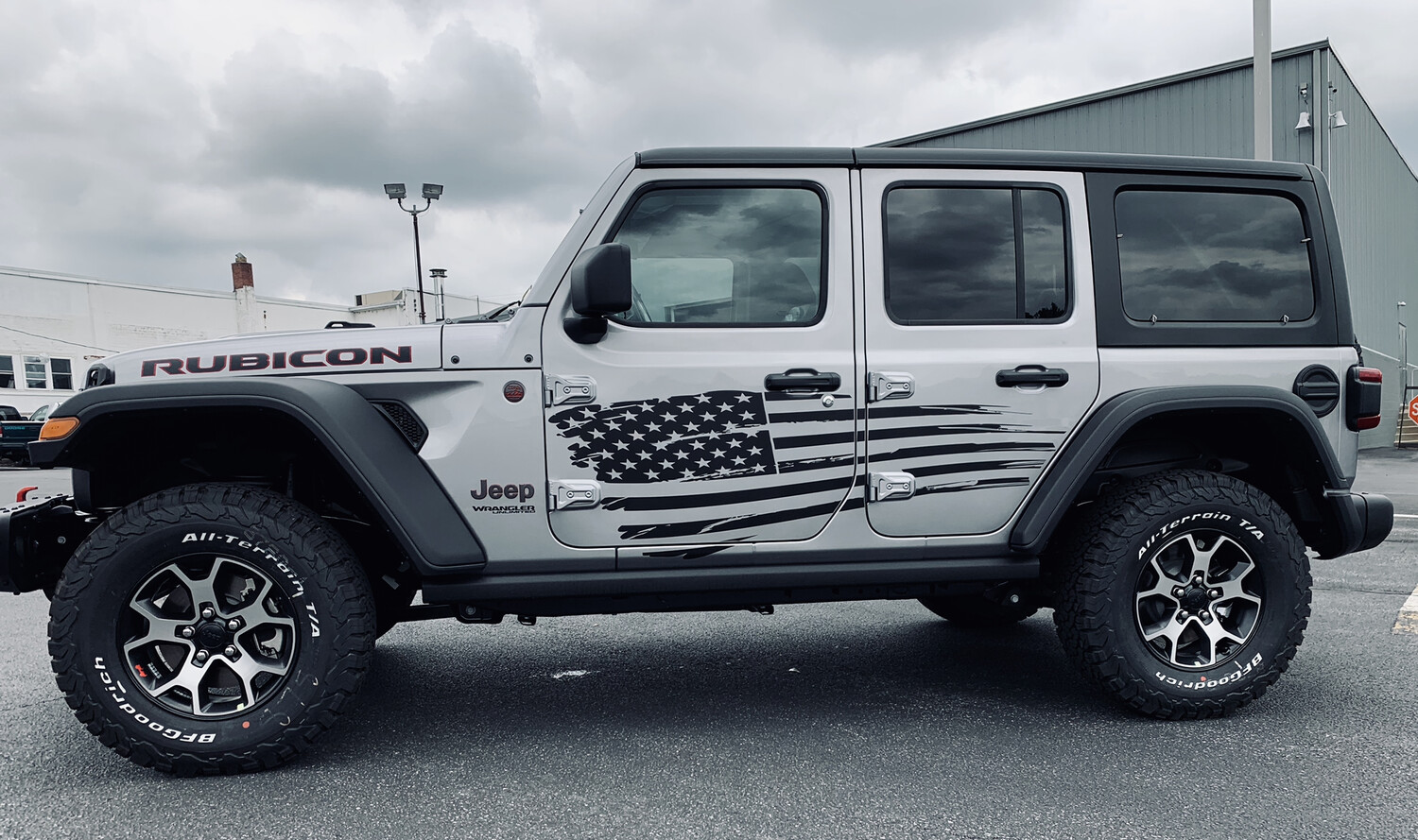 Jeep Gladiator JT Wrangler JK JKU JL JLU Large Tattered Flag Graphics