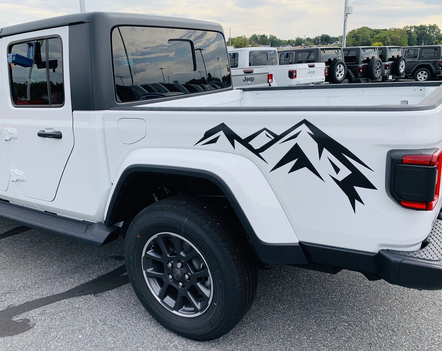 Jeep Wrangler JK JL Gladiator JT Small Mountain Range Vinyl Graphics
