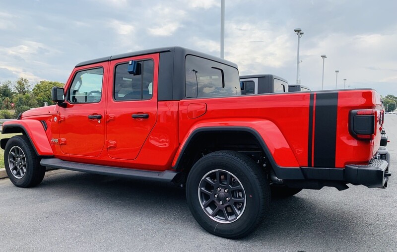 Jeep Gladiator JT Bumble Bee Style Tail Stripe Vinyl Graphics