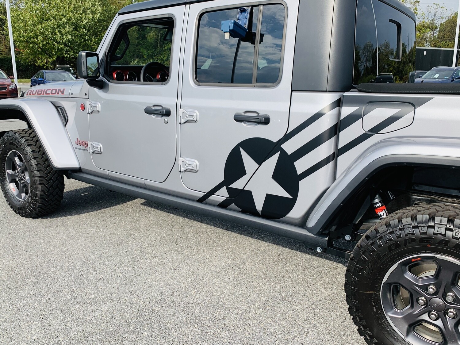 Jeep Gladiator JT Large Star/Bar Vinyl Graphics
