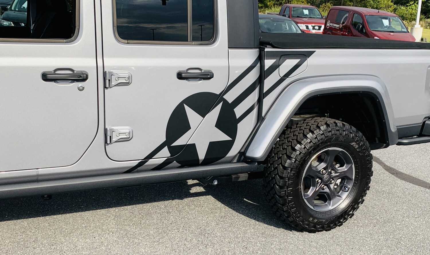 Jeep Gladiator JT Large Star/Bar Vinyl Graphics