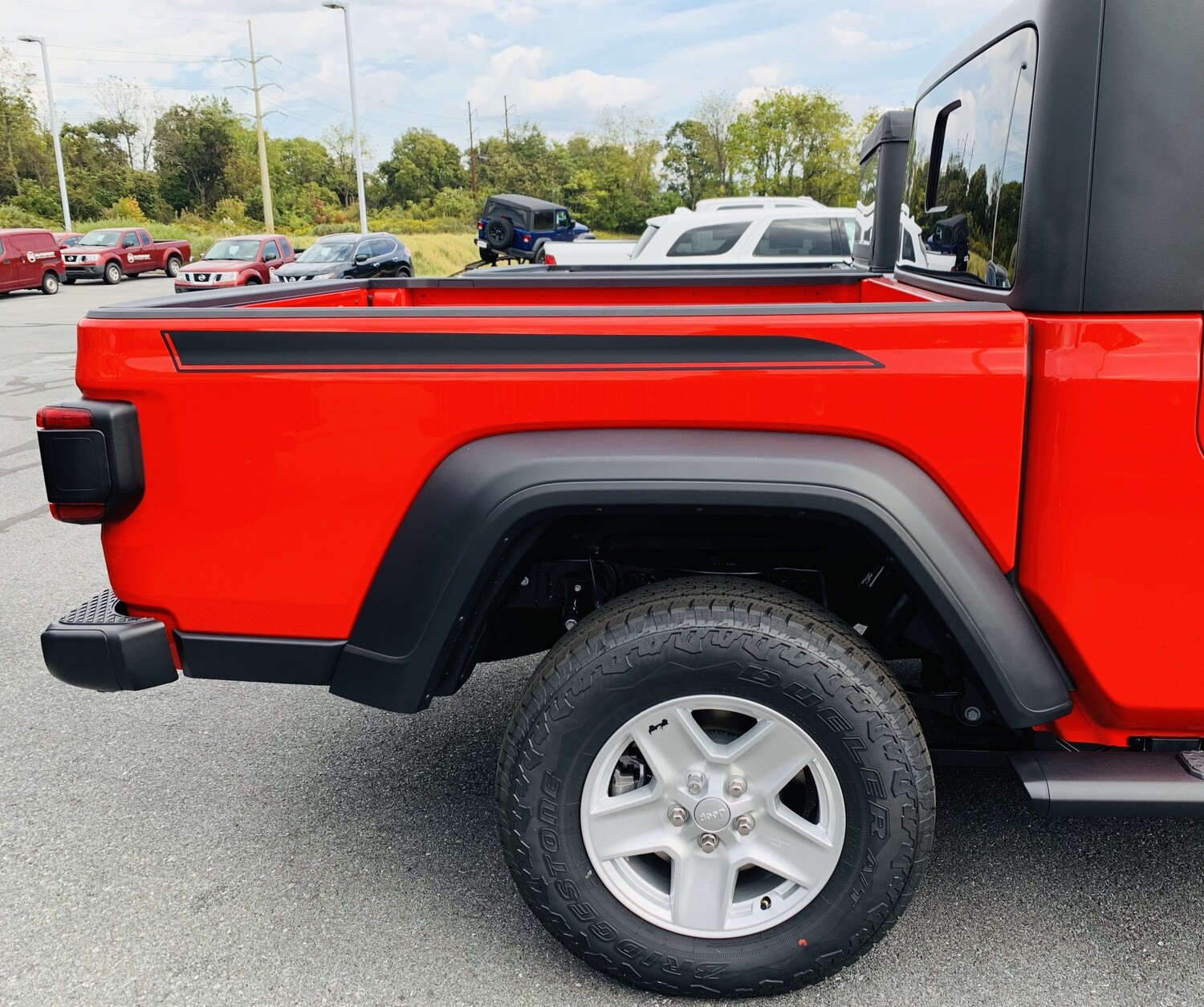 2020 Jeep Gladiator JT Bed Spear Graphics