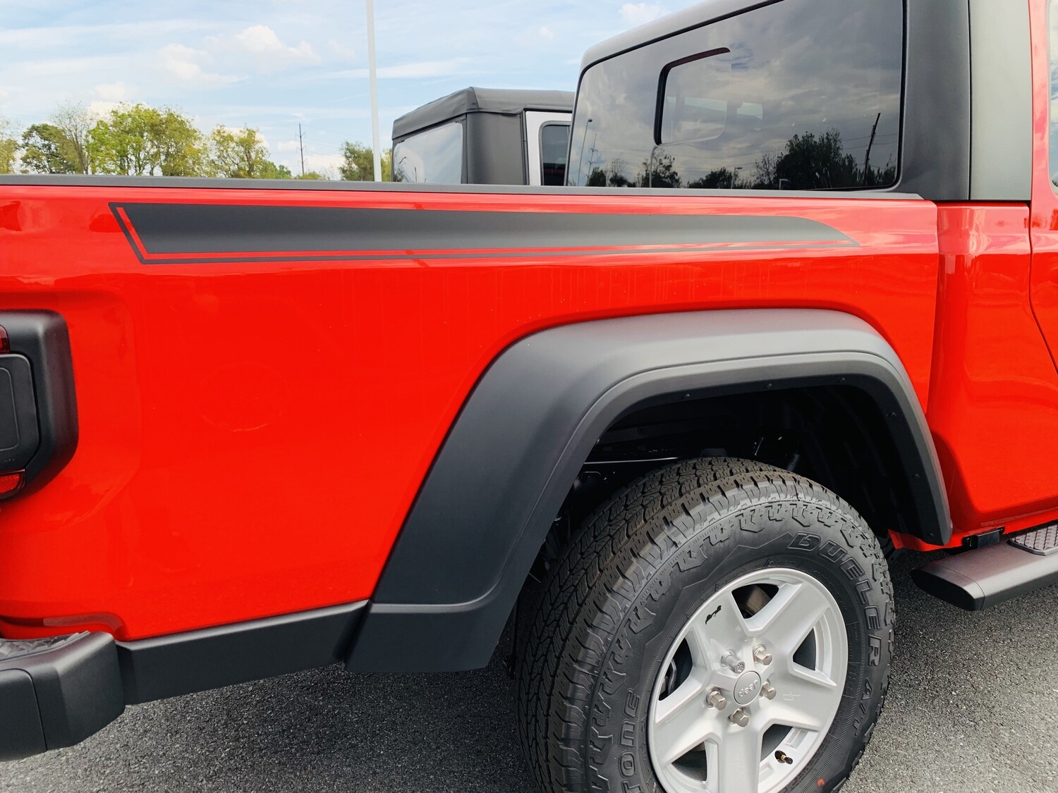 2020 Jeep Gladiator JT Bed Spear Graphics