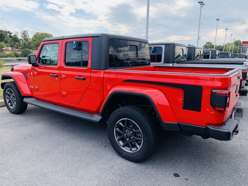 2020 Jeep Gladiator JT Bed Gen 1 Hockey Stripe Graphics
