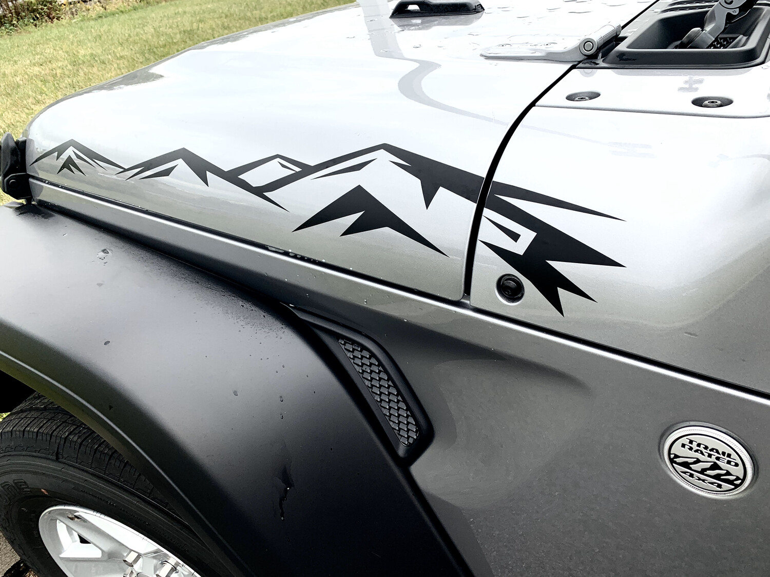 Jeep Gladiator JT Wrangler JL JLU Rubicon Straight Hood Spear Graphics