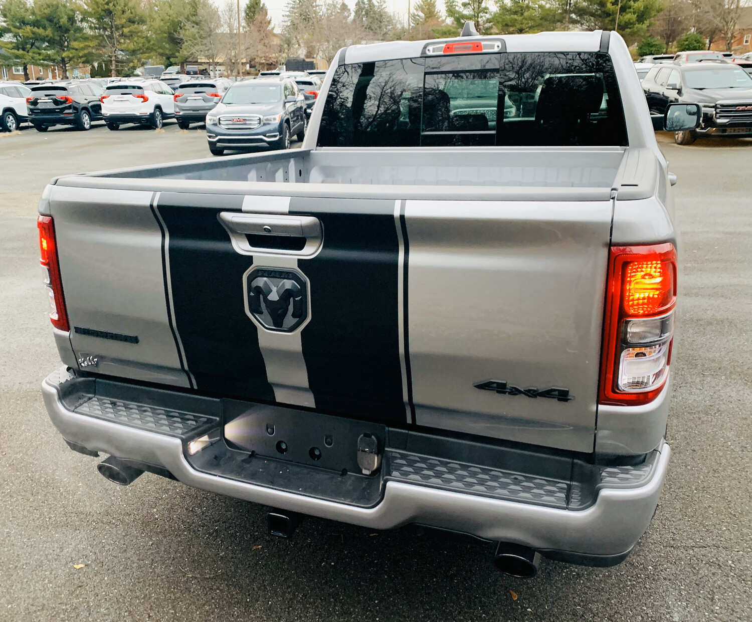 2019 - Up Ram 1500 Standard Hood and Tailgate Rally Stripes