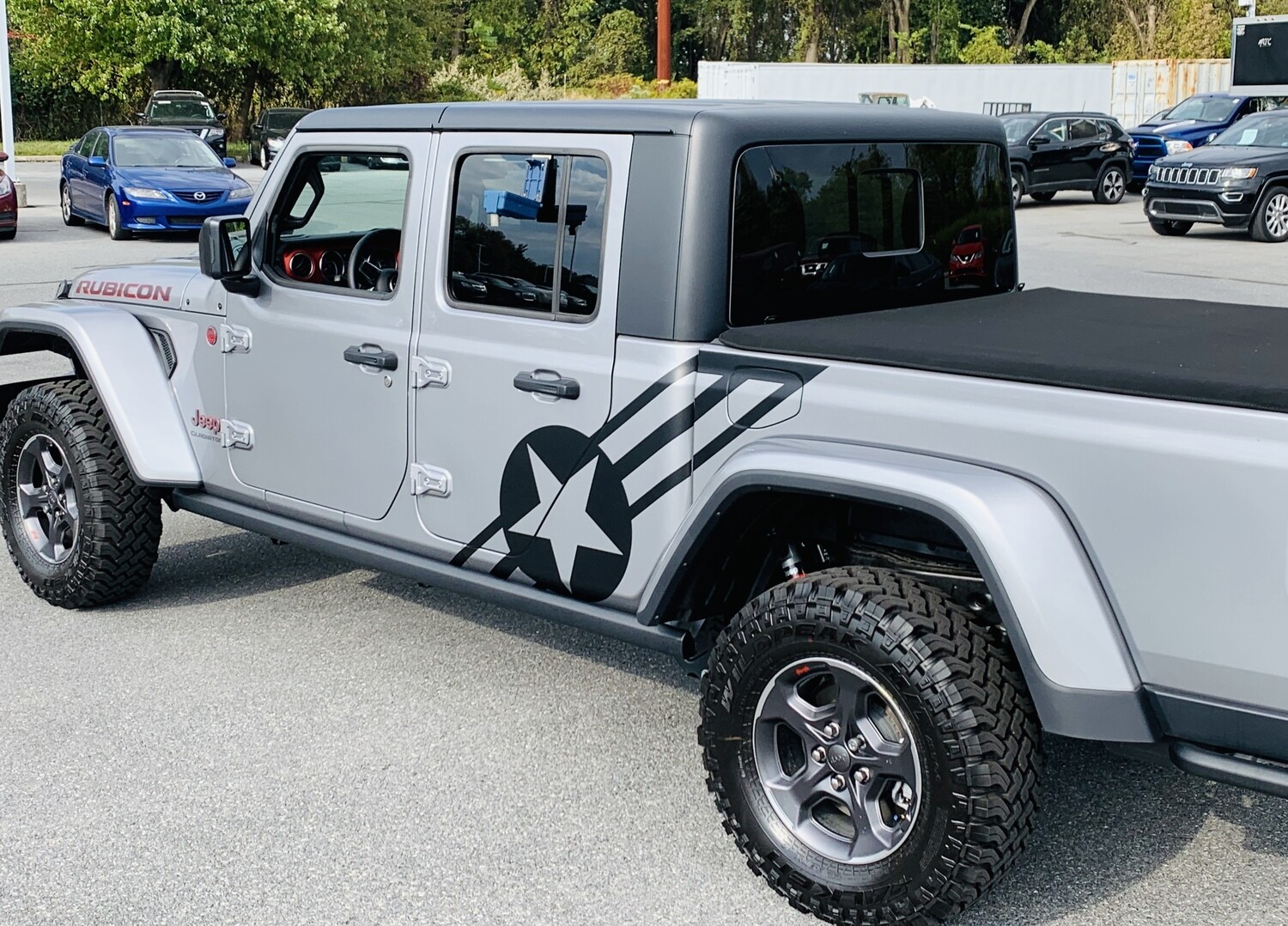 Jeep Gladiator JT Large Star/Bar Vinyl Graphics