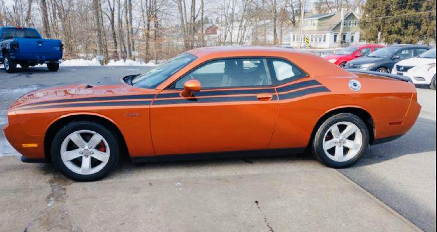 2008 - Up Dodge Challenger 71 RT Style Side Stripes