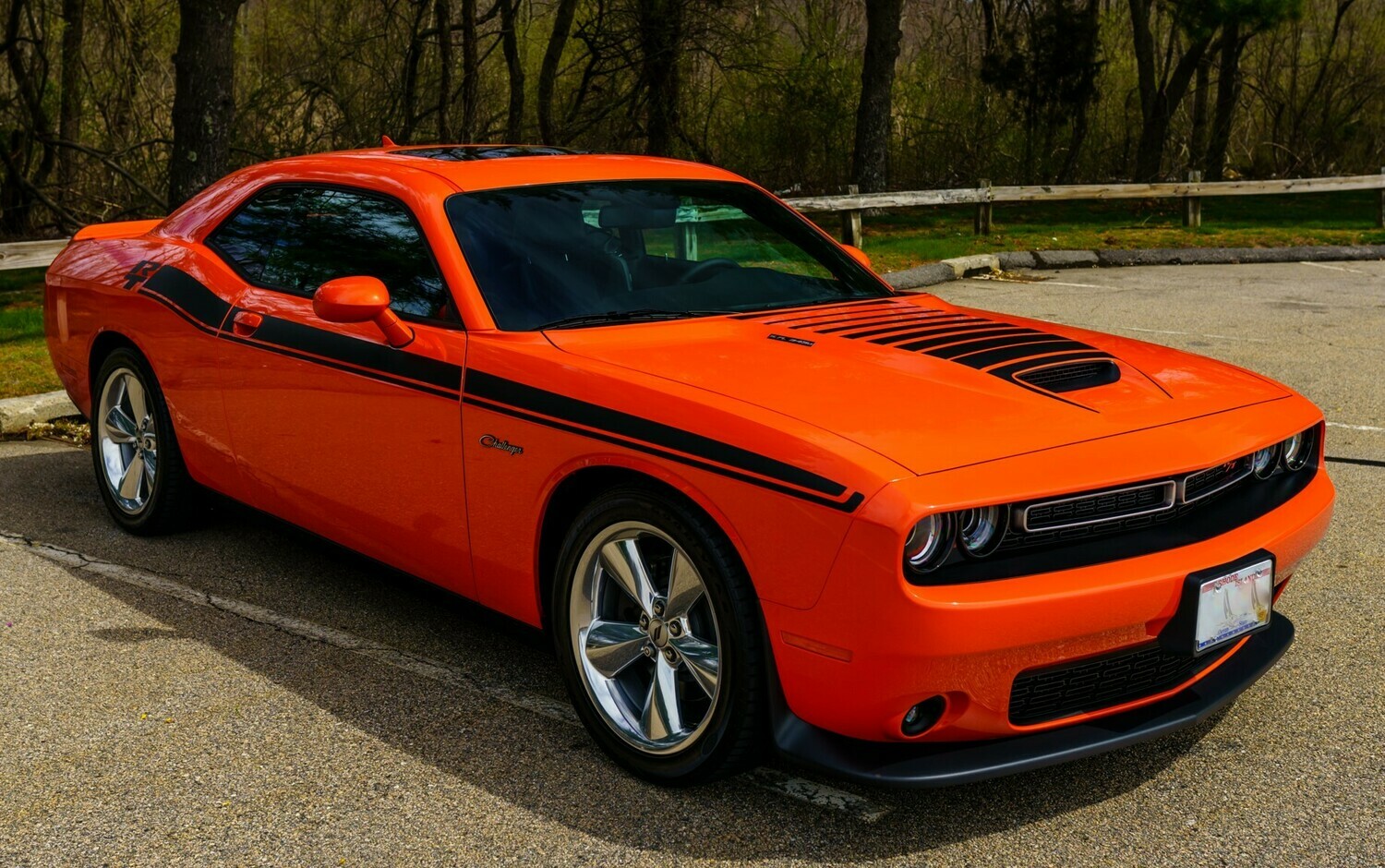 2015 - up Dodge Challenger SRT Hellcat Scat Pack RT GT Hood Blackout Graphics