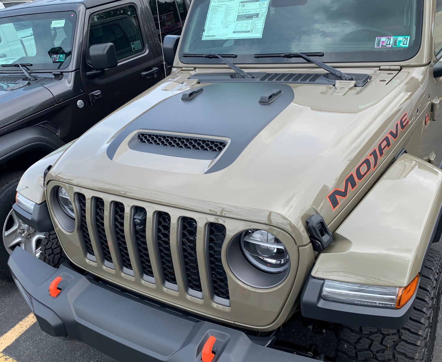 Jeep Gladiator JT Wrangler JL JLU Mojave Hood Graphics Wrangler Rubicon 392