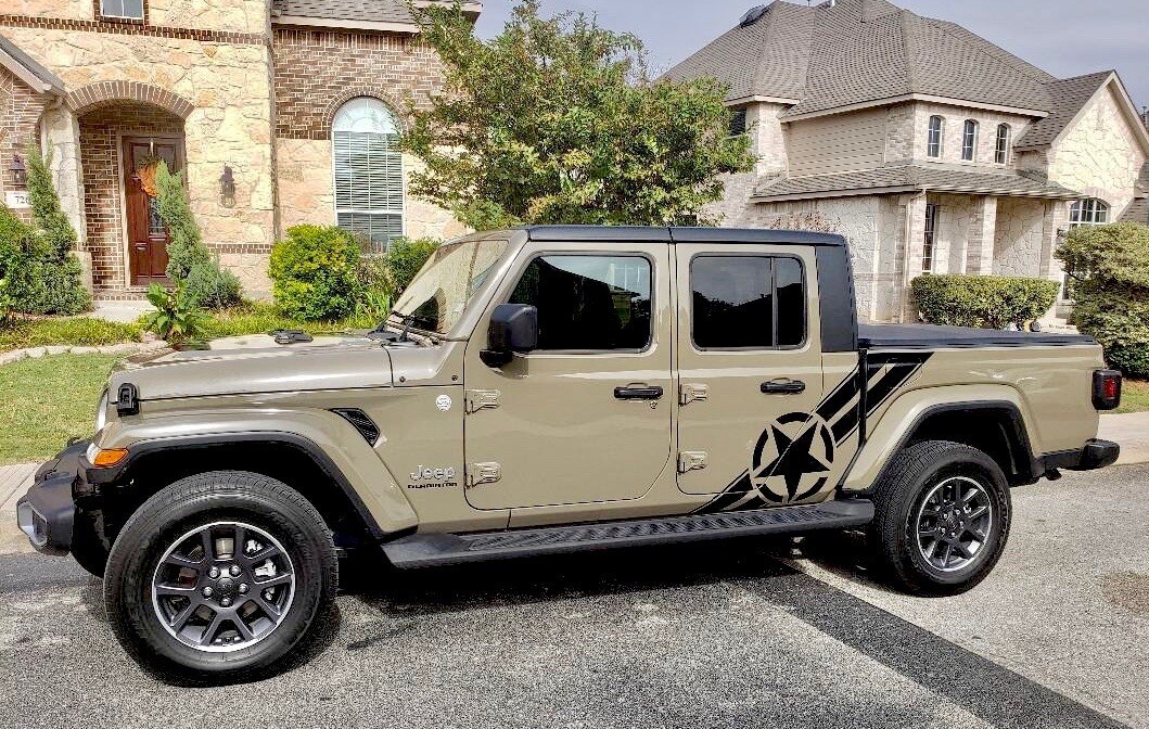 Jeep Gladiator JT Large Star/Bar Vinyl Graphics