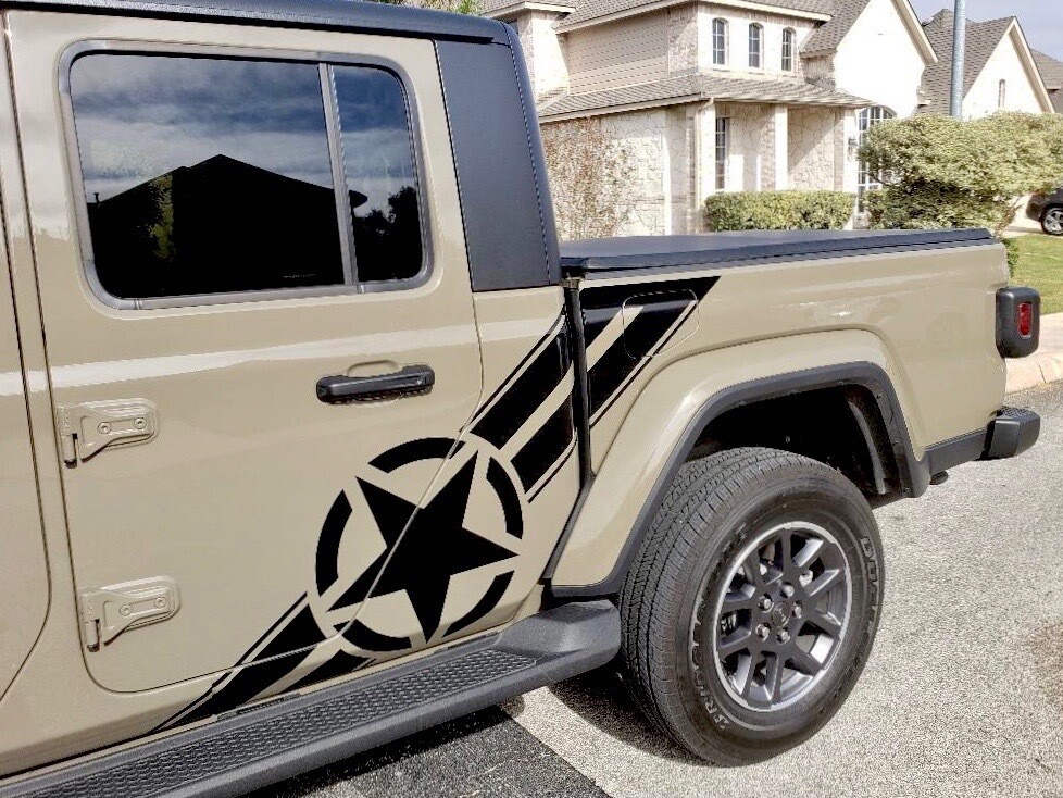 Jeep Gladiator JT Large Star/Bar Vinyl Graphics