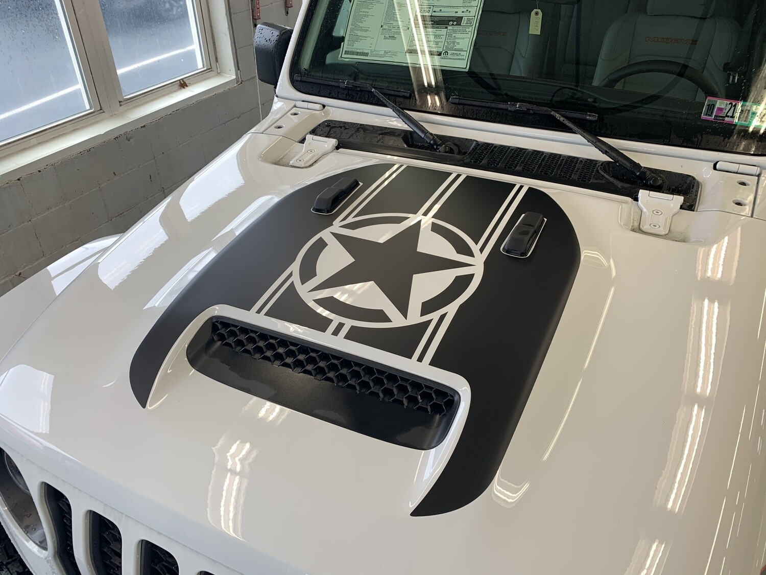 Jeep Gladiator JT Wrangler JL JLU Mojave Hood Graphics Wrangler Rubicon 392
