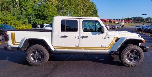 2020 & Up Jeep Gladiator Retro Scrambler Style #1 Side Stripes