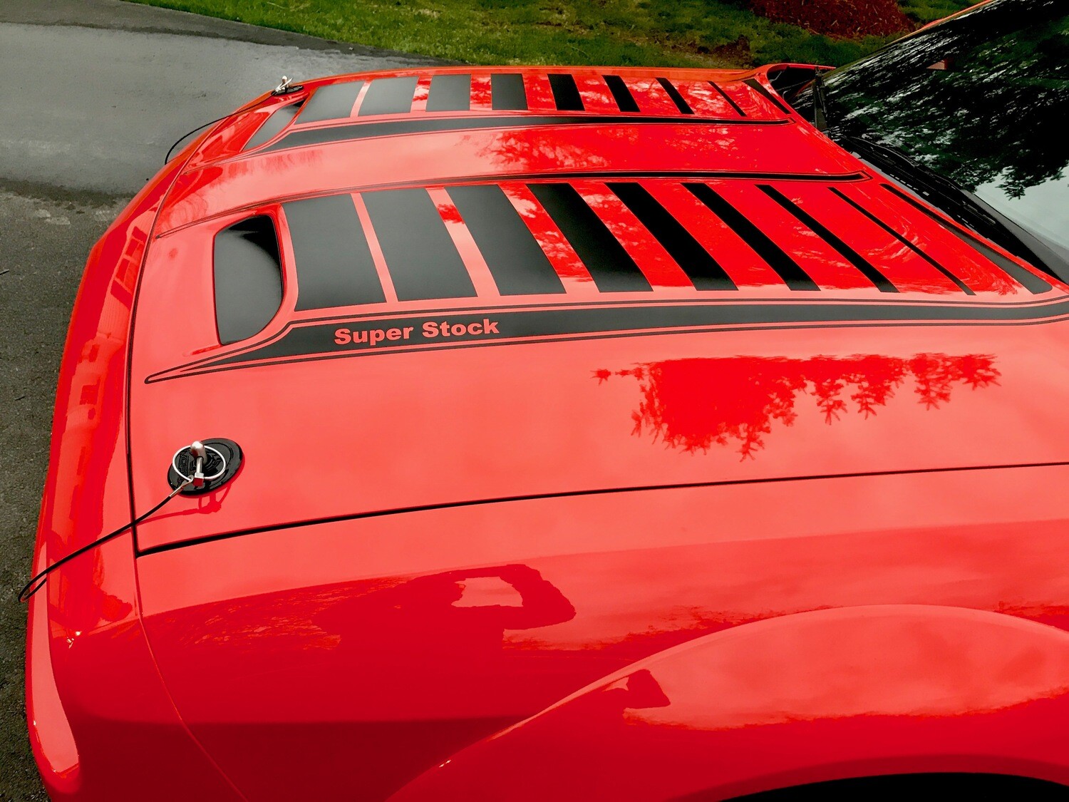 2019 - Up Dodge Challenger SRT Hellcat Dual Scoop Hood Top of Scoop Graphics