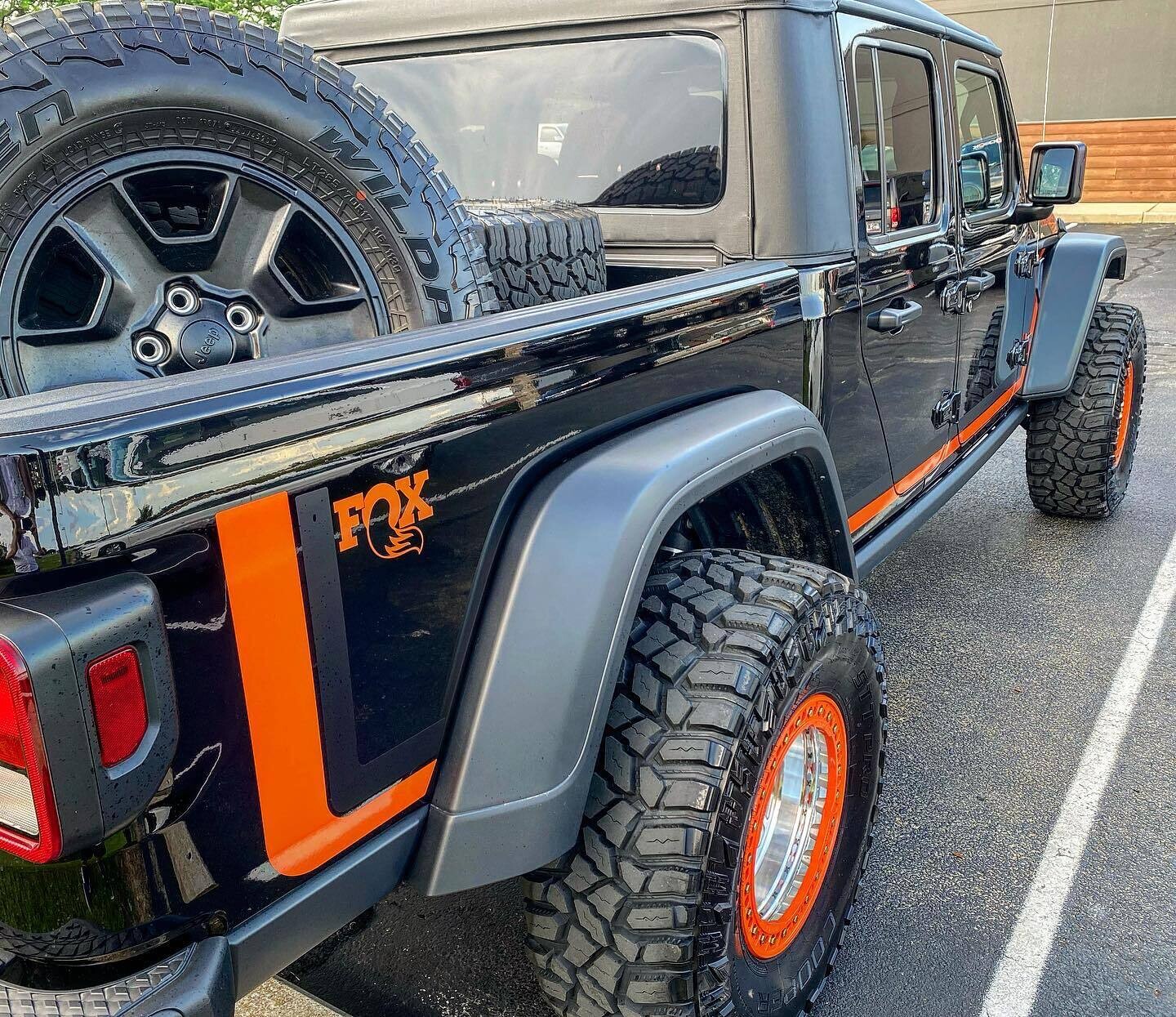 2020 & Up Jeep Gladiator Retro Scrambler Style #1 Side Stripes