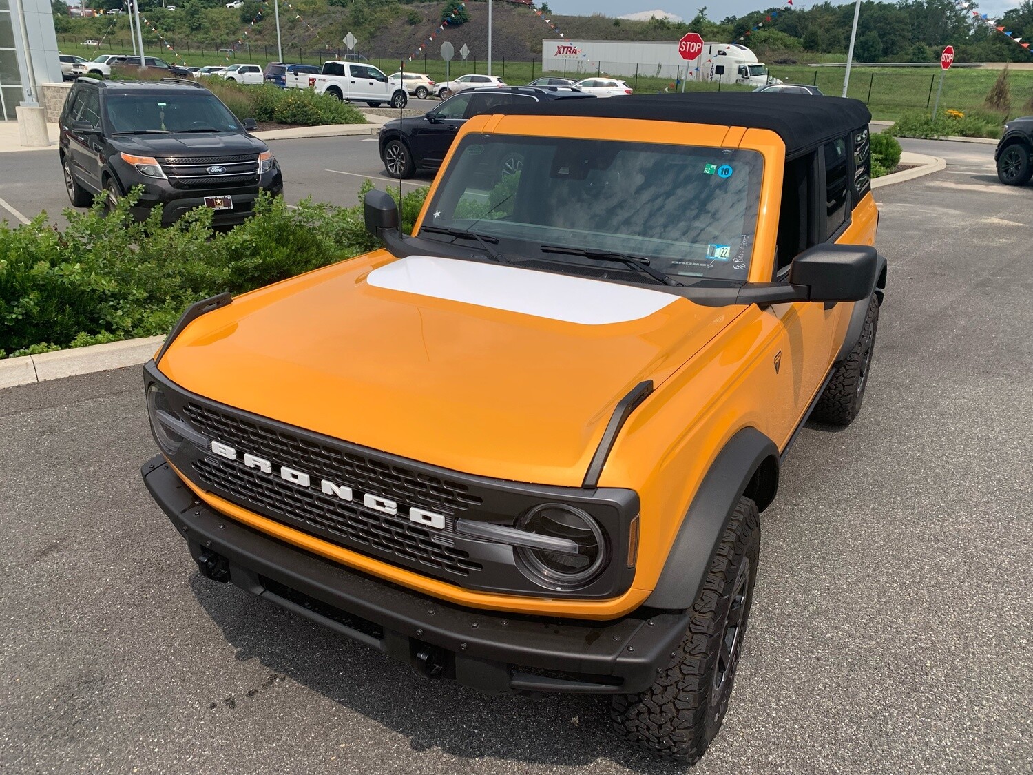 2021-up Ford Bronco Hood Bump Vinyl Graphics Kit