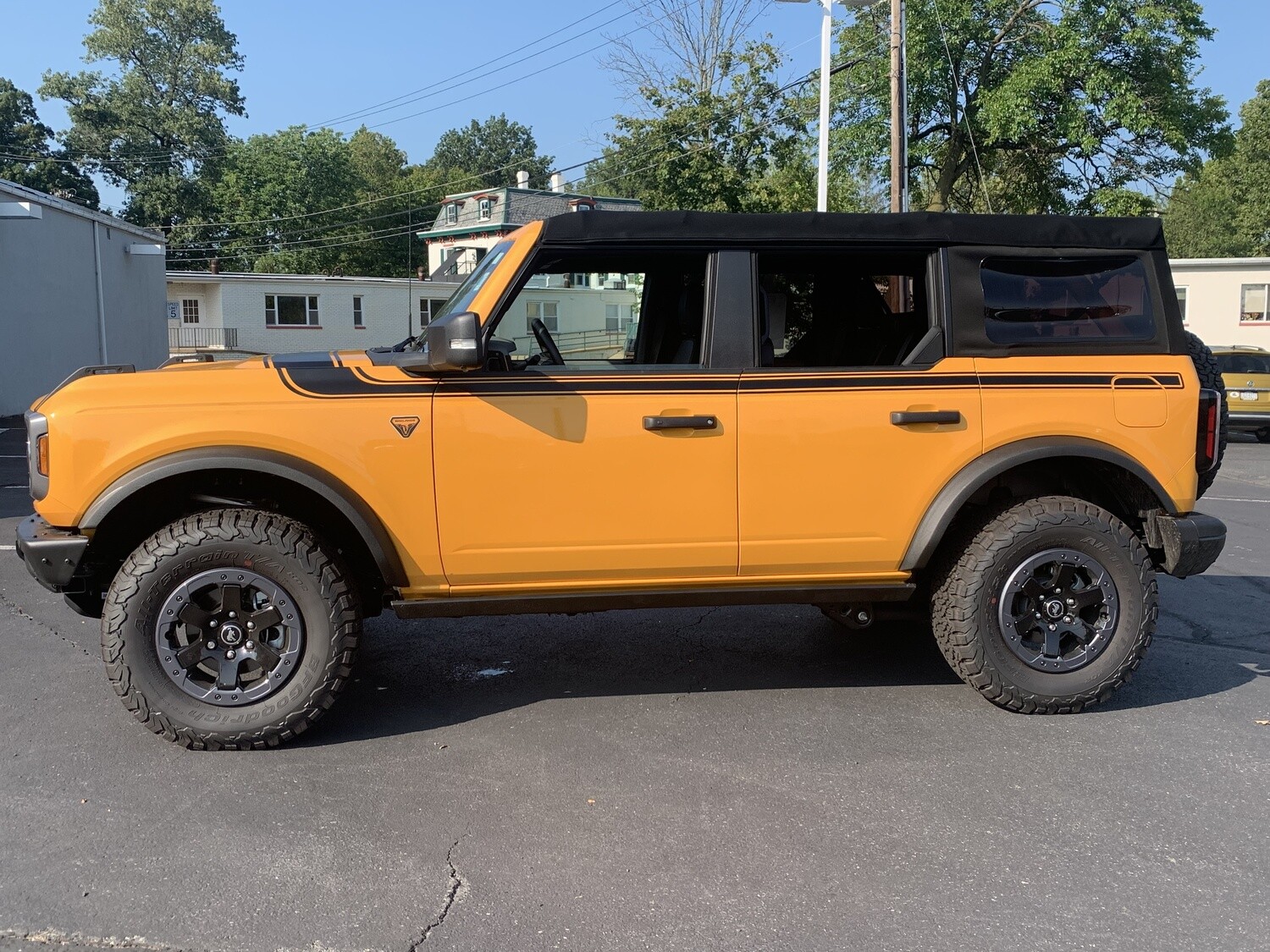 2021-up Ford Bronco Retro Special Decor Style Side/Hood Graphics Kit (Above Body Line)
