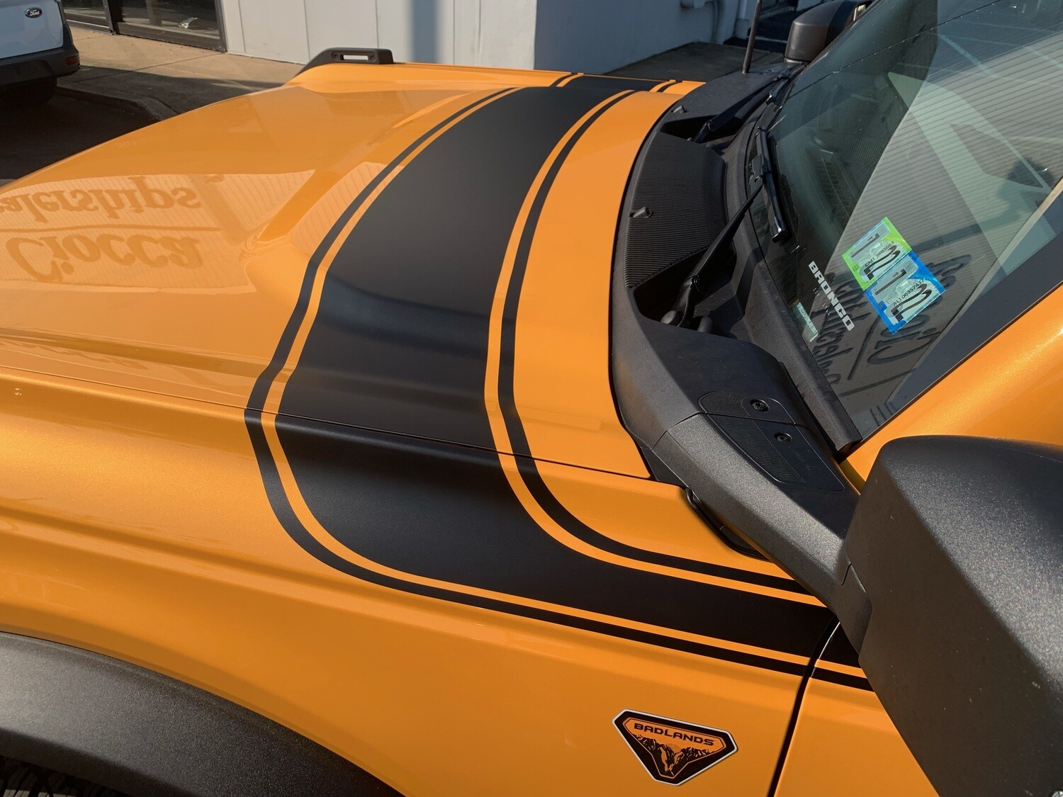 2021-up Ford Bronco Retro Special Decor Style Side/Hood Graphics Kit (Above Body Line)