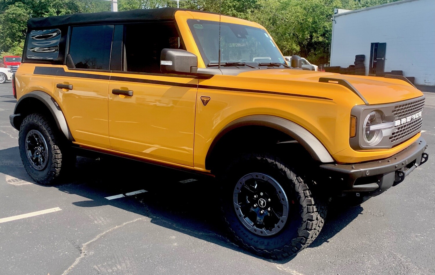 2021-up Ford Bronco Tapered Spear Side Stripe Kit