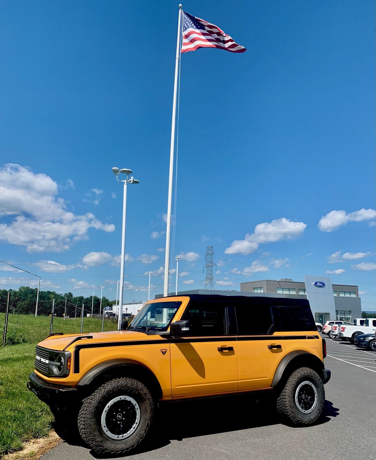 2021-up Ford Bronco Retro "BOSS" Style Side Graphics Kit (Above Body Line)