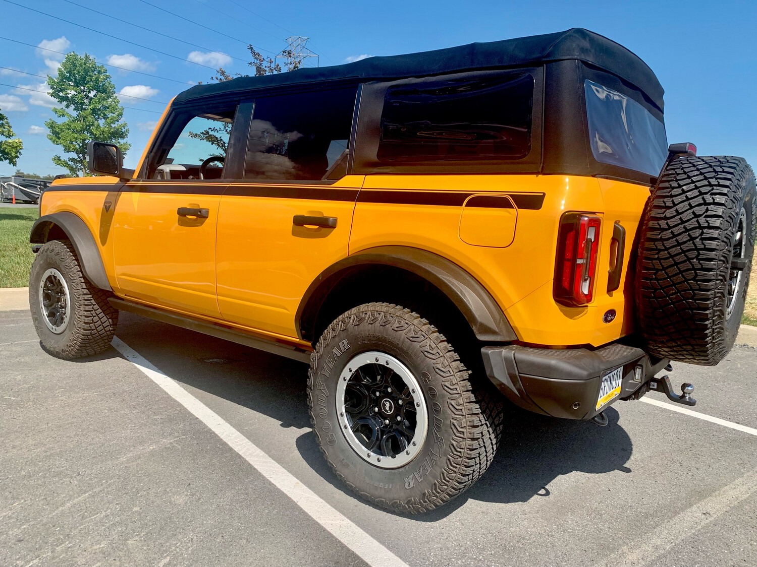 2021-up Ford Bronco Retro "BOSS" Style Side Graphics Kit (Above Body Line)