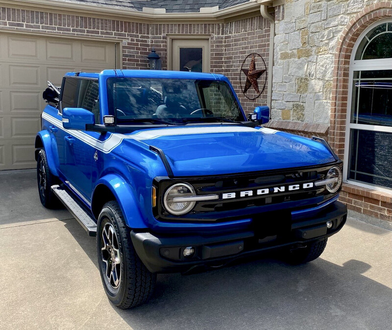 2021-up Ford Bronco Retro Special Decor Style Side/Hood Graphics Kit (Centered on Body Line)