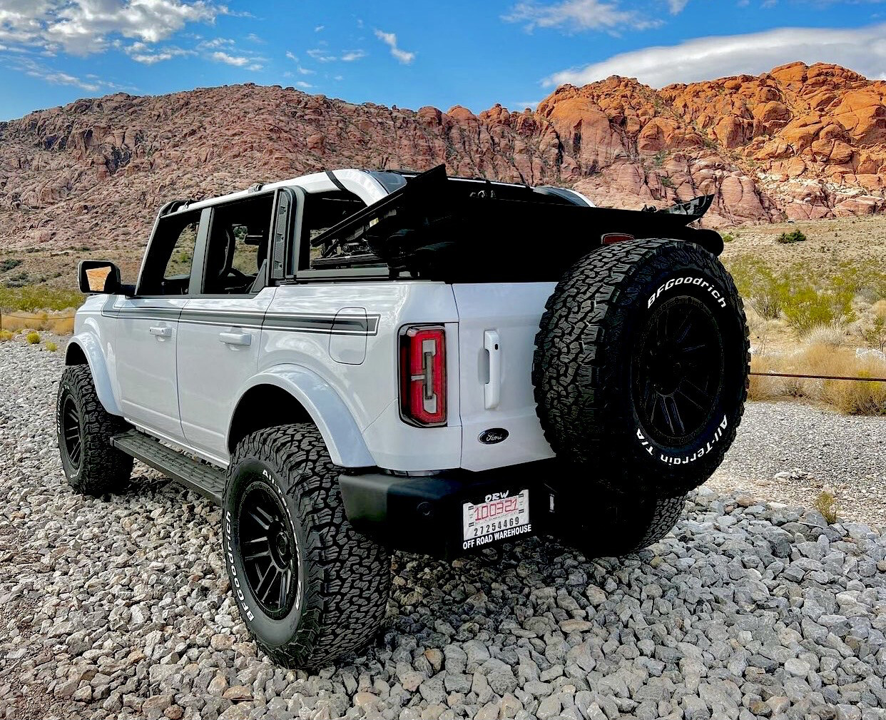 2021-up Ford Bronco Retro Special Decor Style Side/Hood Graphics Kit (Centered on Body Line)