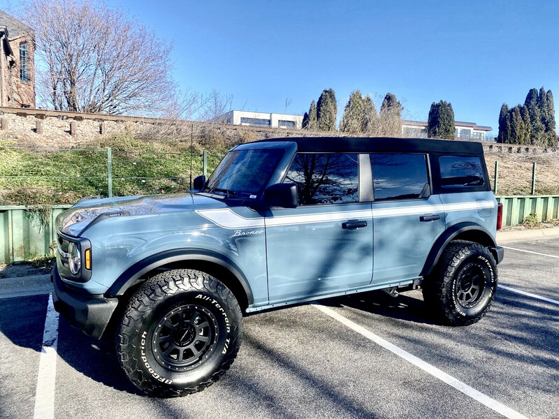 2021-up Ford Bronco Retro Special Decor Style Side Graphics Kit (Centered on Body Line)