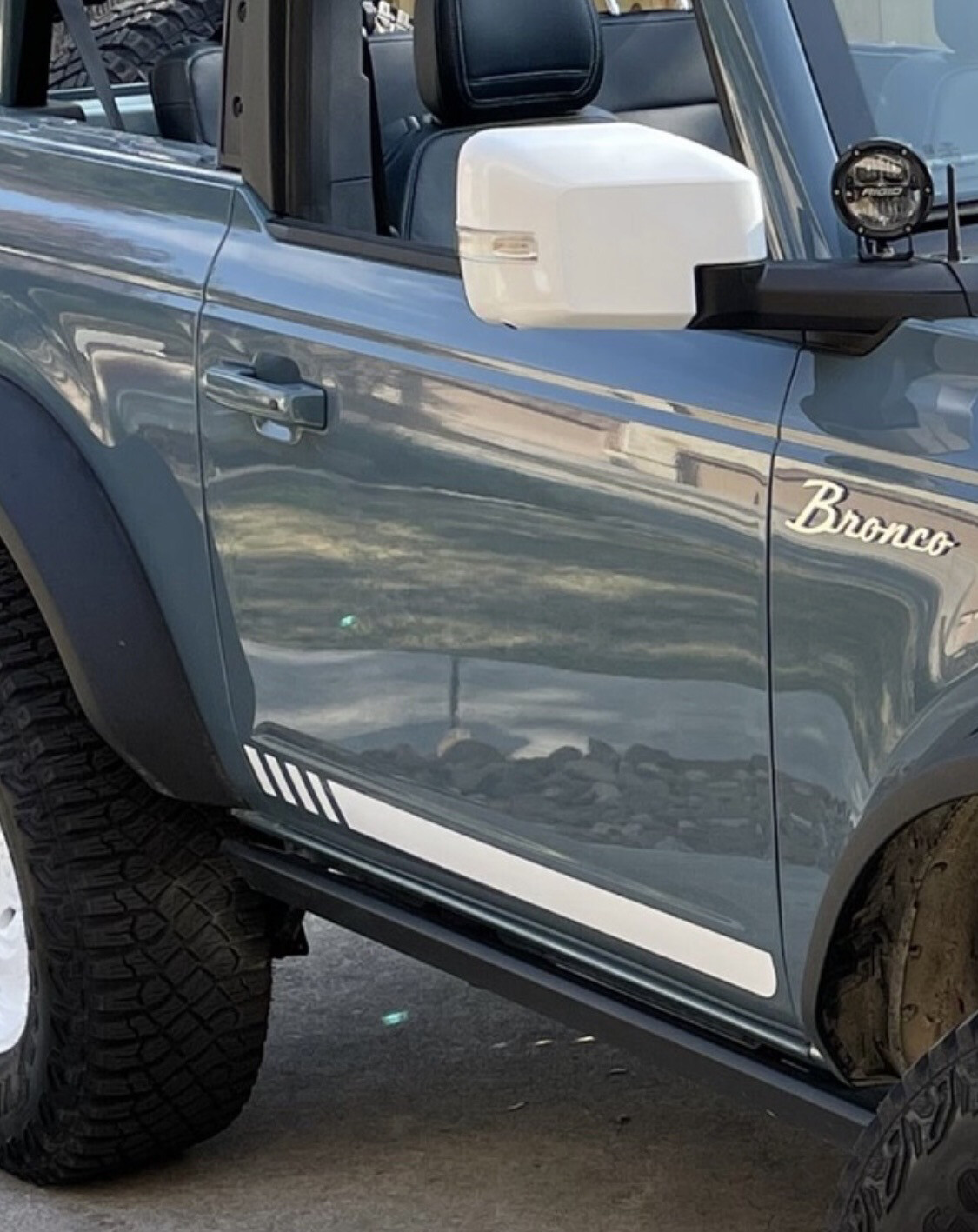 2021-up Ford Bronco FE Inspired Rocker Stripe Side Graphics Kit
