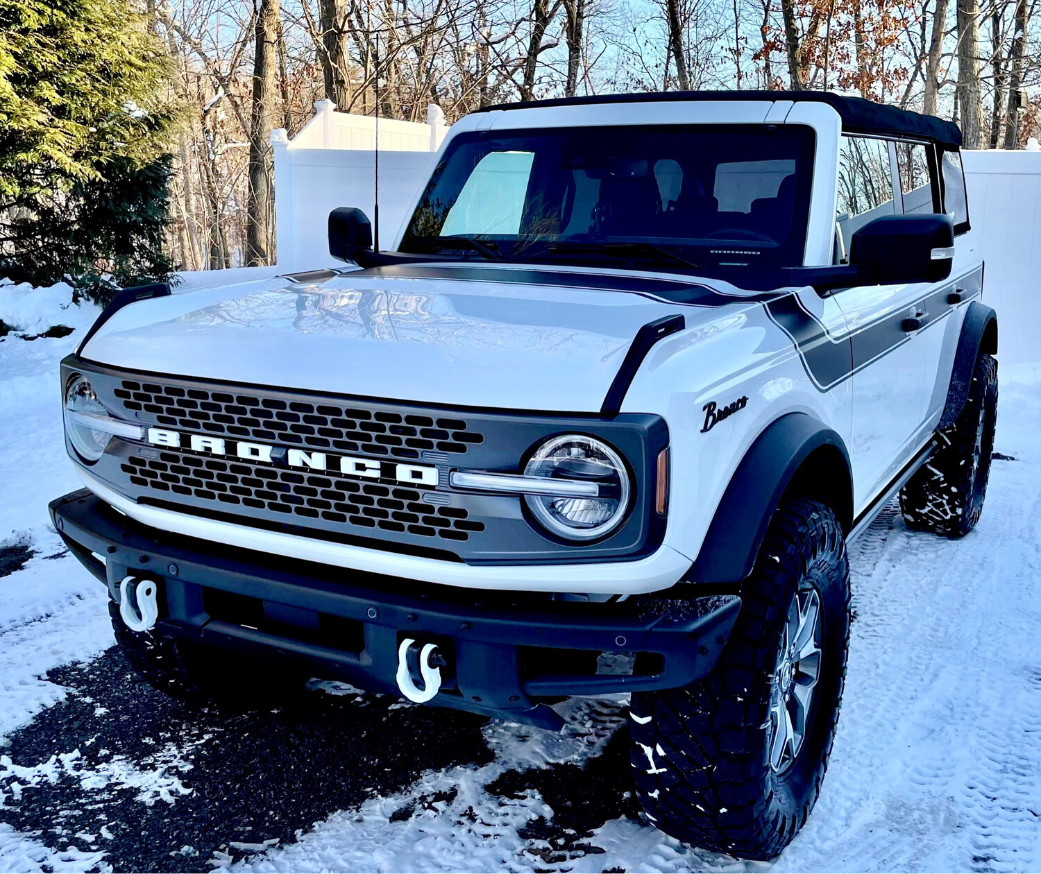 2021-up Ford Bronco Retro Special Decor Style Side/Hood Graphics Kit (Below Body Line Wide Stripe)