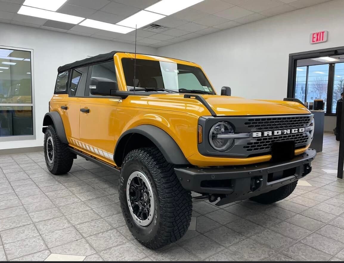 2021-up Ford Bronco Rocker Stripe Side Graphics Kit