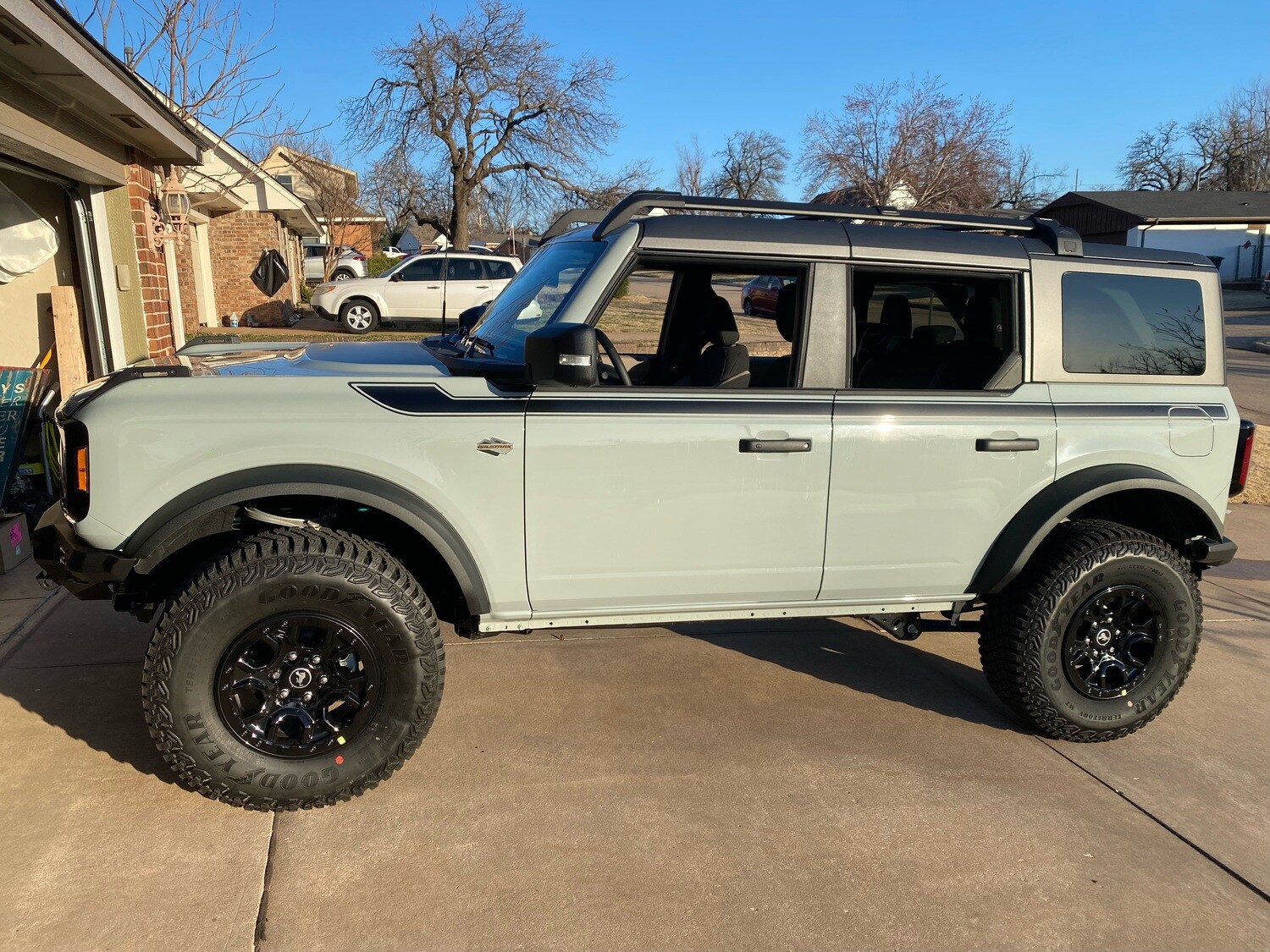 2021-up Ford Bronco Retro Special Decor Style Side Graphics Kit (Above Body Line)