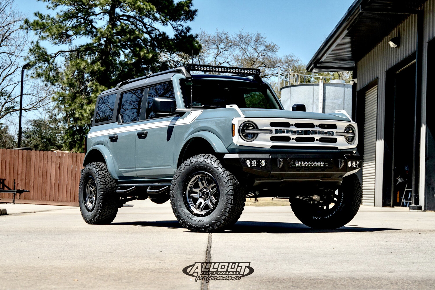 2021-up Ford Bronco Retro Special Decor Style Side/Hood Graphics Kit (Centered on Body Line)