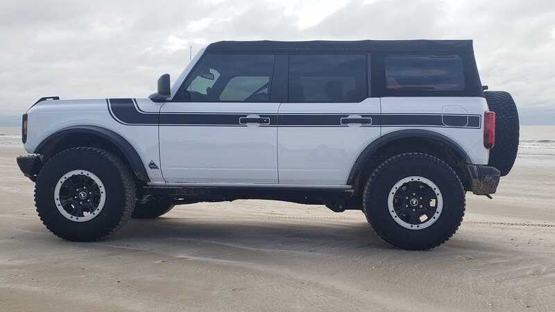 2021-up Ford Bronco Retro Special Decor Style Side/Hood Graphics Kit (Below Body Line Wide Stripe)