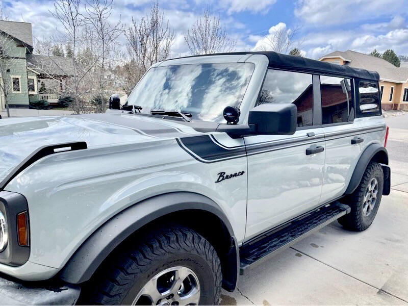 2021-up Ford Bronco Retro Special Decor Style Side/Hood Graphics Kit (Centered on Body Line)
