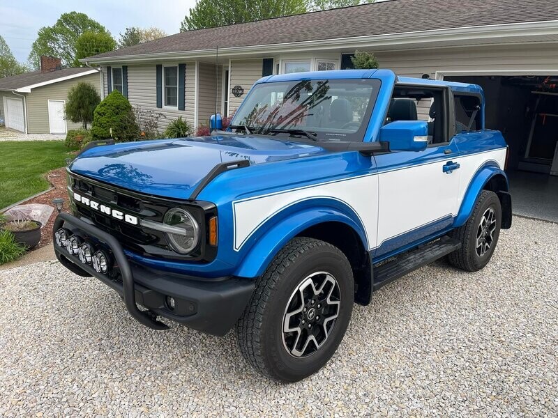 2021-up Ford Bronco Two Tone Center Body Graphics