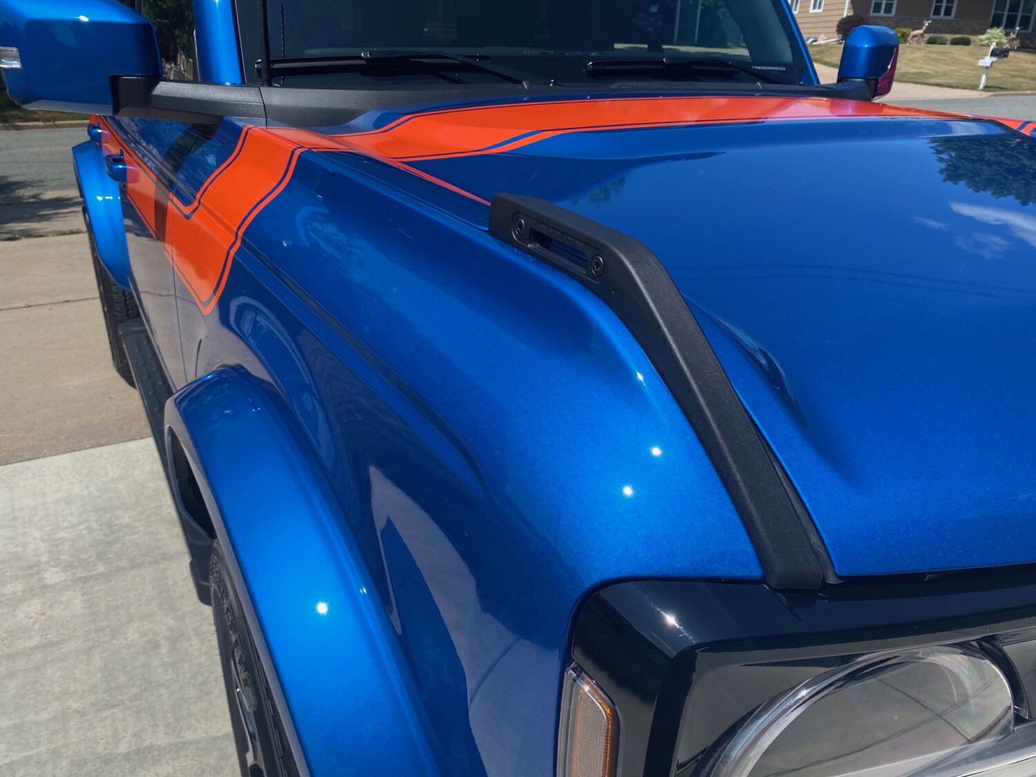 2021-up Ford Bronco Retro Special Decor Style Side/Hood Graphics Kit (Below Body Line Wide Stripe)