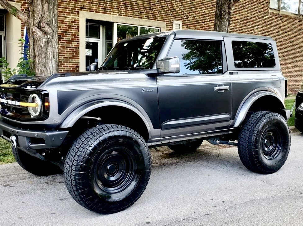 2021-up Ford Bronco Two Tone Center Body Graphics