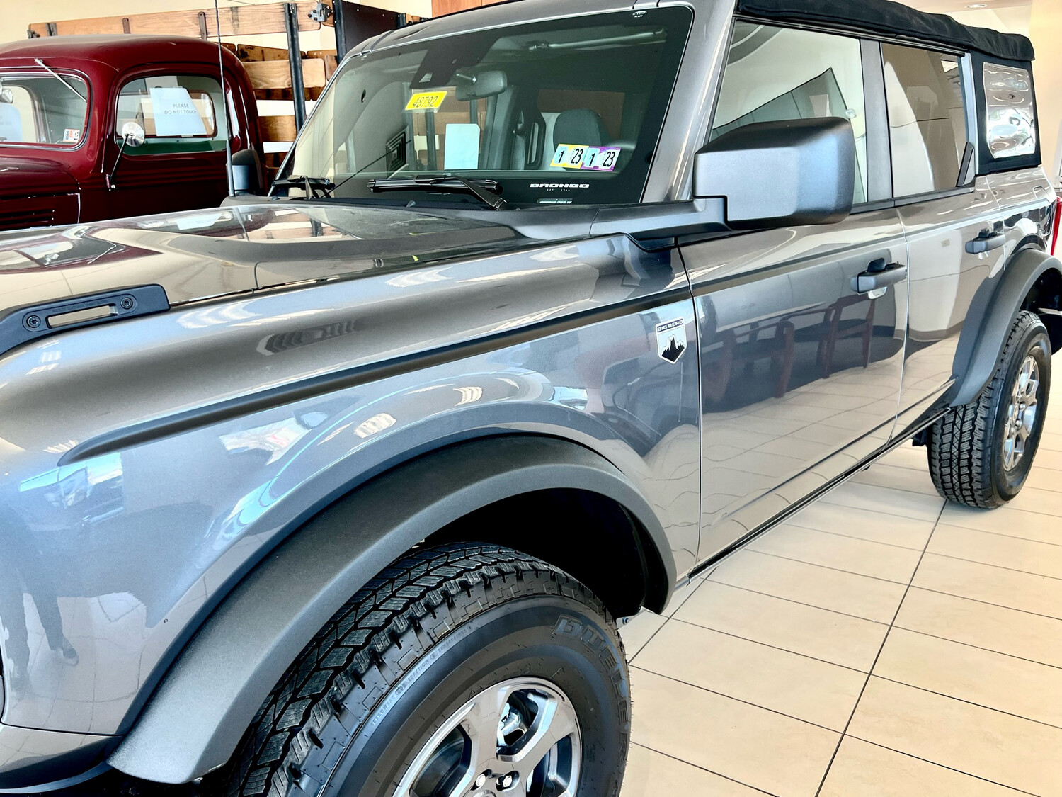 2021-up Ford Bronco UPPER Body Crease Heritage Style Stripe